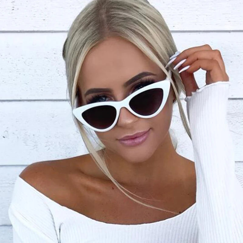 New fashion white small frame sunglasses Personlity designer Cute women trend sunglasses Cat Eye Shades For Women Sexy Oculos